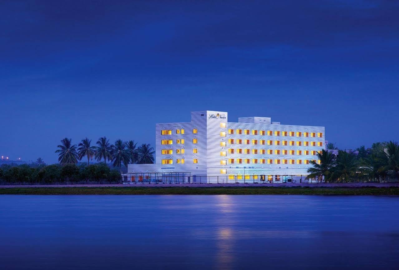 Hotel Naveen Lakeside Hubli Ngoại thất bức ảnh