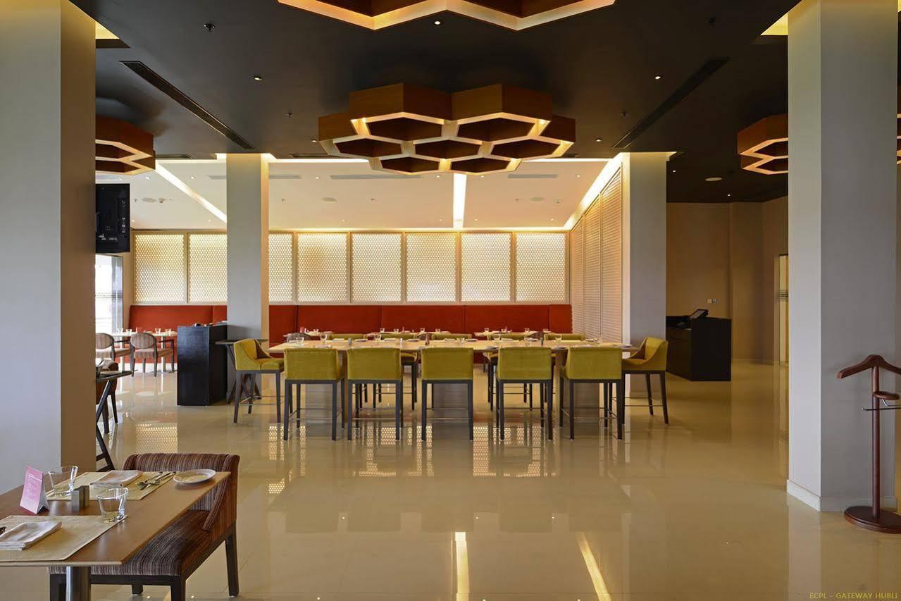 Hotel Naveen Lakeside Hubli Ngoại thất bức ảnh