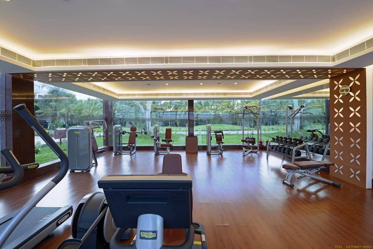 Hotel Naveen Lakeside Hubli Ngoại thất bức ảnh